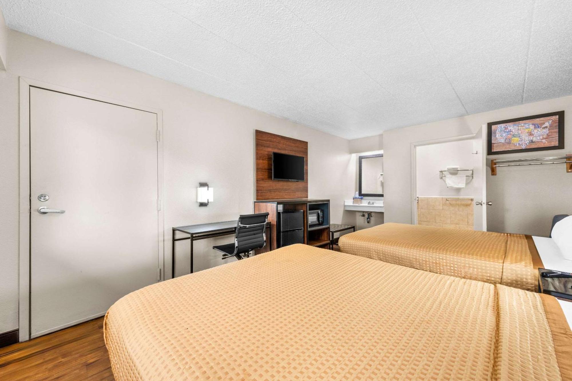 Econo Lodge Charlotte Airport Екстер'єр фото