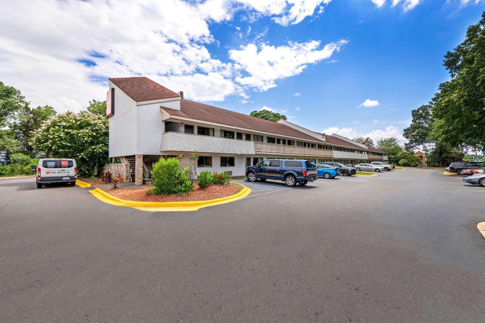 Econo Lodge Charlotte Airport Екстер'єр фото